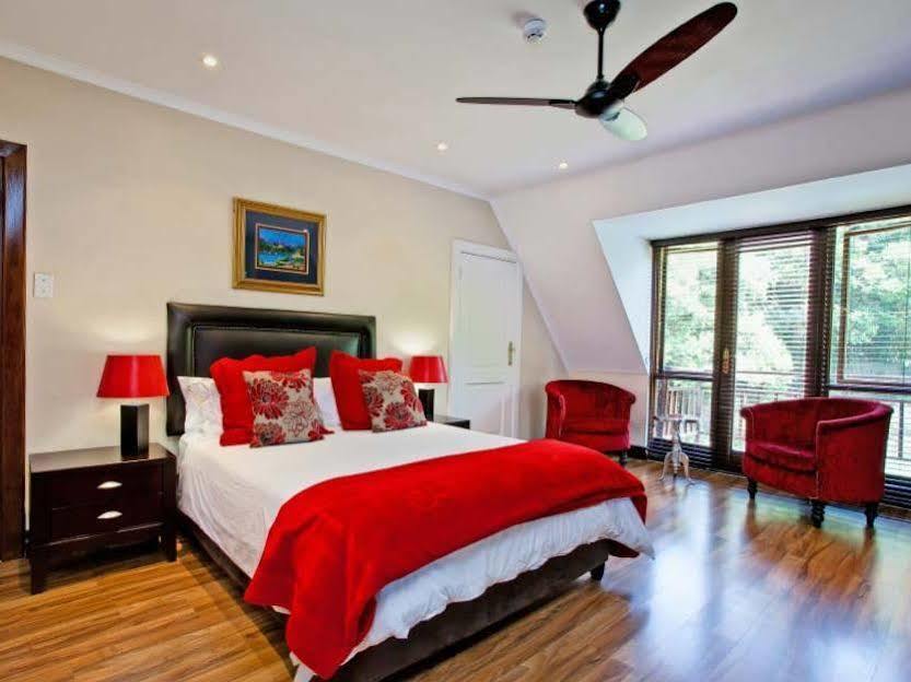 No66 Sandton Lodge โจฮันเนสเบิร์ก ภายนอก รูปภาพ