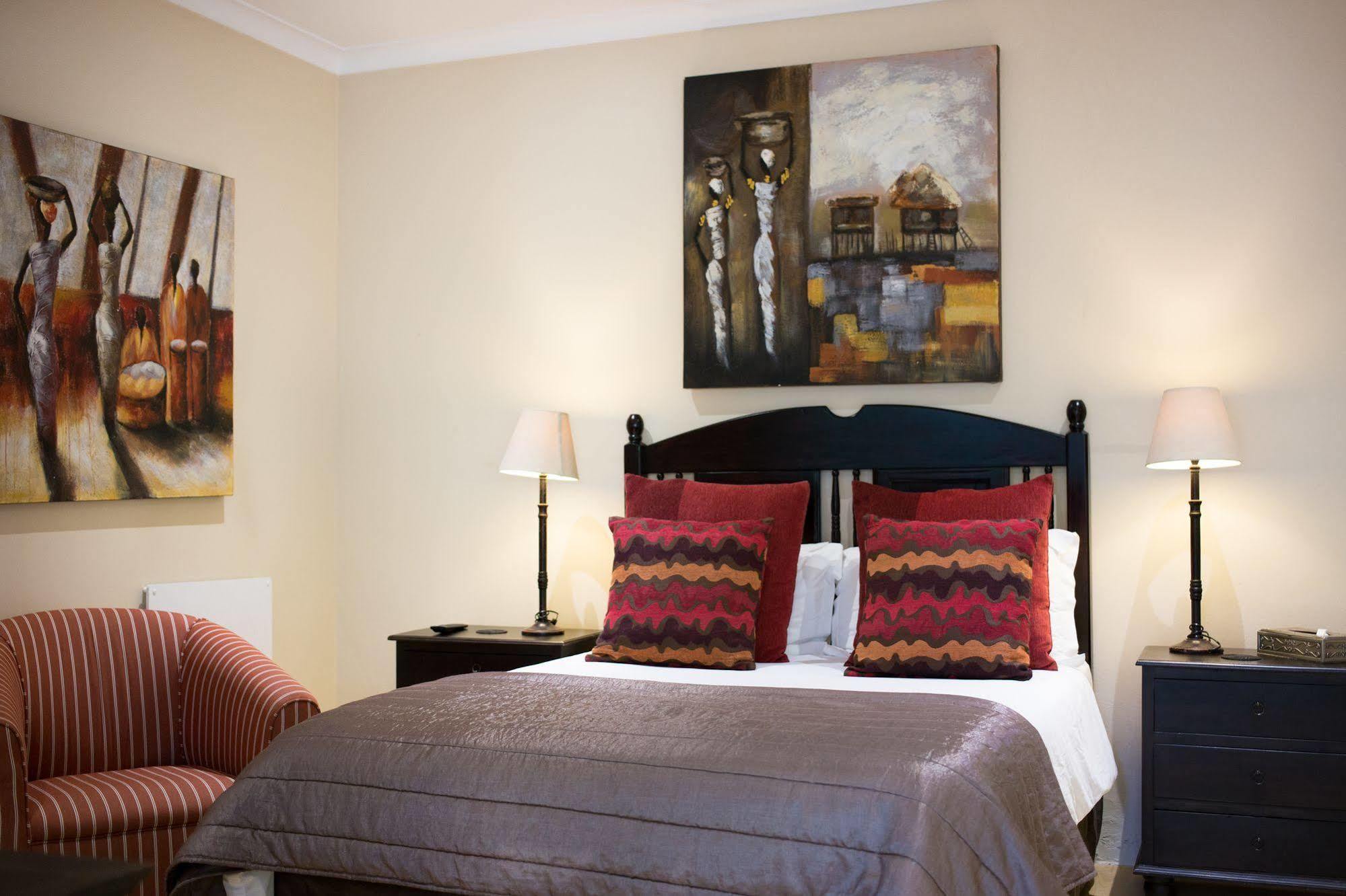 No66 Sandton Lodge โจฮันเนสเบิร์ก ภายนอก รูปภาพ